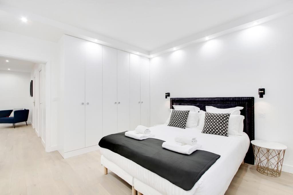 Trocadero/ Eiffel Tower - 3 Bedrooms- All New! Paryż Zewnętrze zdjęcie